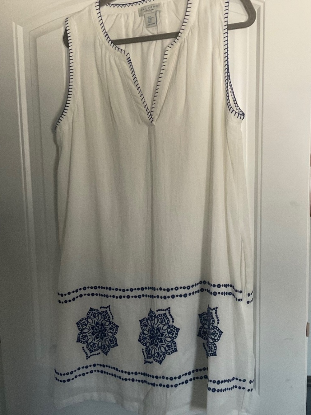 Calypso St. Barth White  Embroidered Tunic Dresss